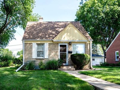 3434 E Bottsford AVENUE