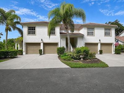 6870 Fairview Ter