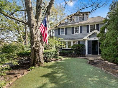 Property at 46 Washington Cir, Lake Forest, IL
