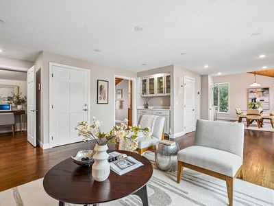 32 Farragut Ave #3
