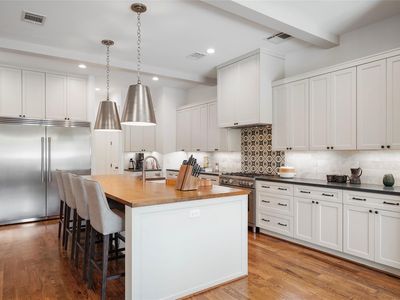 5018 Bayou Ridge Dr