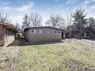 984 Sunbury Rd