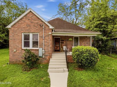 3910 Ivy Ave