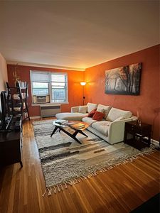 2080 Barnes Avenue #5A