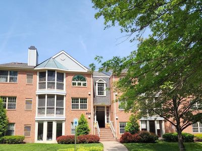 Property at 806 Amber Tree Ct APT 303, Gaithersburg, MD