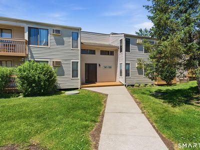 142 Woodland Drive #142
