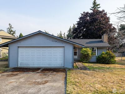 613 NW Hyak Drive