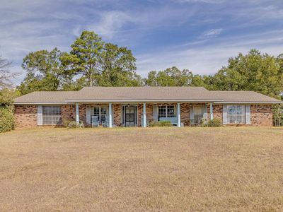 839 Brownlee Rd