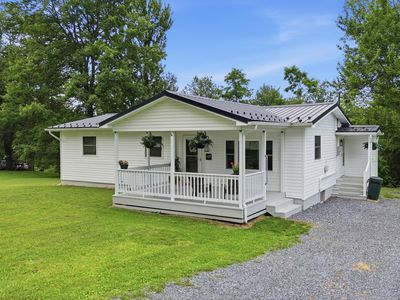 137 Eldorado St