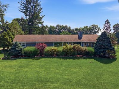 1695 Graham Rd