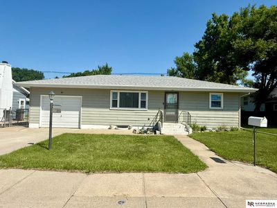 Property at 610 Essex St, Valentine, NE