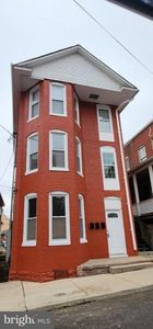 236 Glenn St