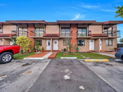 1923 SW 107th Ave APT 103