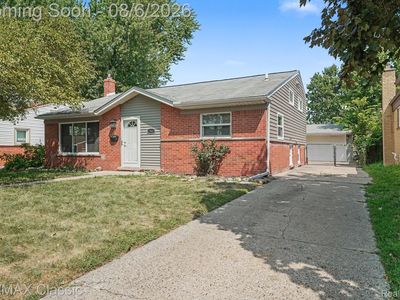 1347 Elliott Ave
