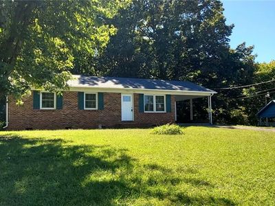 141 Eleanor Ave