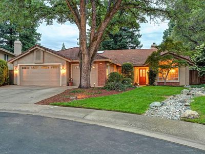 110 Guernsey Ct
