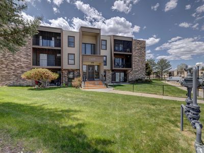 4460 S Poplar St Unit 208