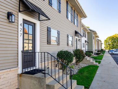 427 N Eddy St #4