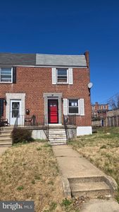 3706 Springwood Ave
