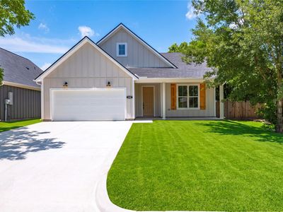 2408 28th Ave N