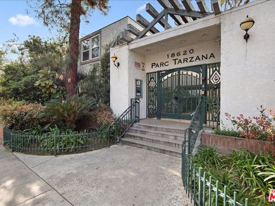 18620 Hatteras St Unit 180