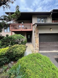 7 Dogwood Ct #7