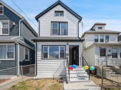 105-15 171 St
