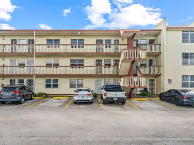 1481 NE Miami Gardens Dr APT 363