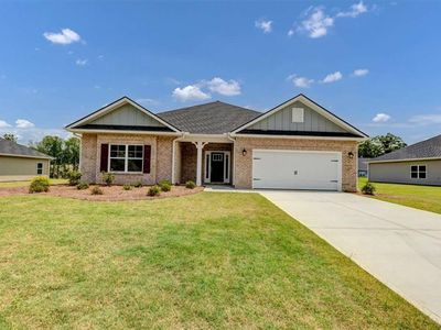 321 Angela Ave