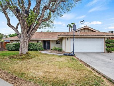 2646 S Fairway Court