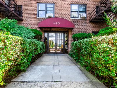 470 N Broadway #B23