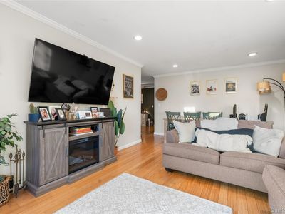 90 Park Avenue S #B6