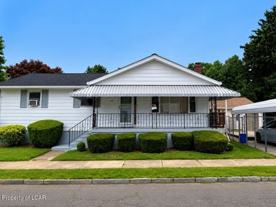 15 Maple St