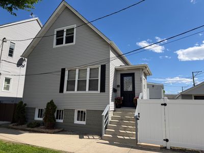 701 W 46th St
