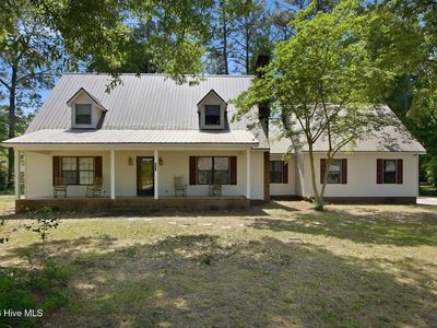 934 Falcon Circle