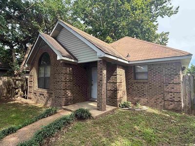 1604 Auburn Pl