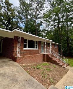 801 Bonnie Dr