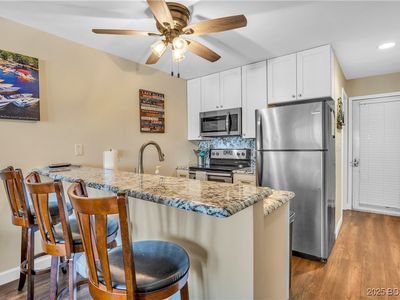 875 Parkside Pl #D103