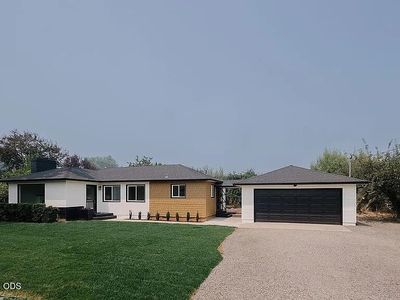 3842 W Main St