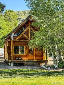 38 Rattlesnake Rd