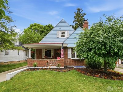 335 East Dr