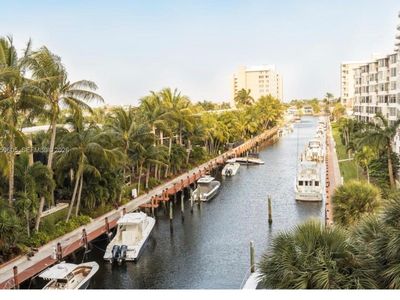 4800 Bayview Dr APT 505