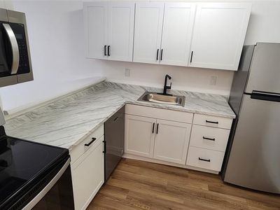 15221 NE 6th Ave #A205