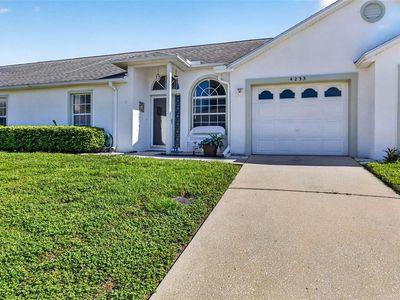 4233 Avanti Cir