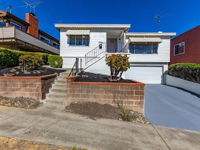 7418 Stockton Ave