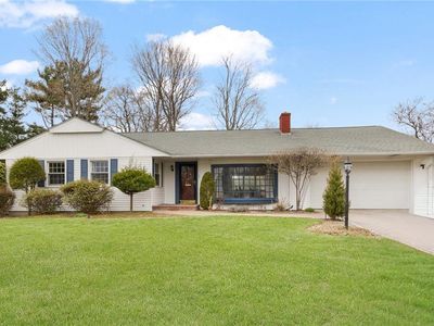 39 Greening Ln