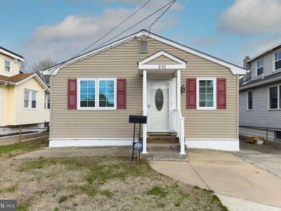 Property at 231 W Evesham Rd, Runnemede, NJ