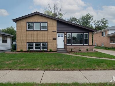 Property at 5312 Kimball Pl, Oak Lawn, IL