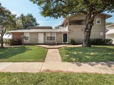 2166 Knoll Crest Dr #2170