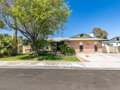 409 Estella Ave